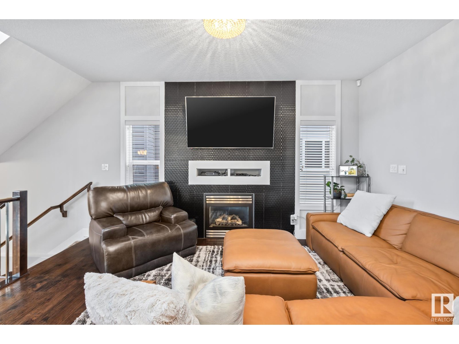 81 Cypress Link