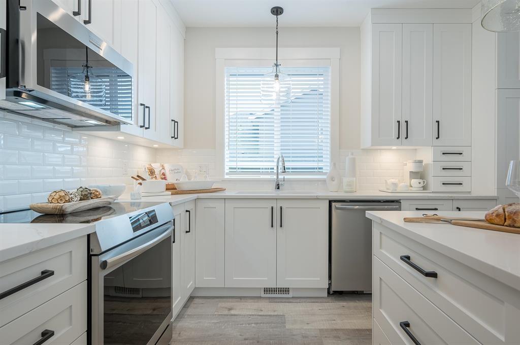 60 6211 CHILLIWACK RIVER ROAD|Sardis South