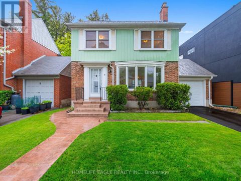 6 ASHTON MANOR Toronto (Stonegate-Queensway) ON M8Y2N5