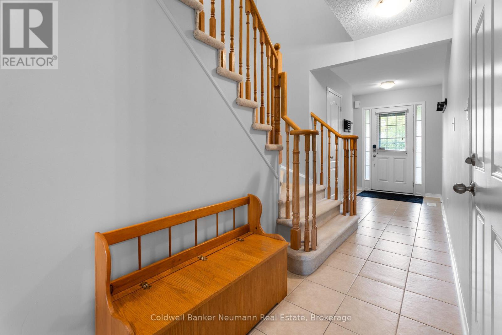 71 - 1035 VICTORIA ROAD S