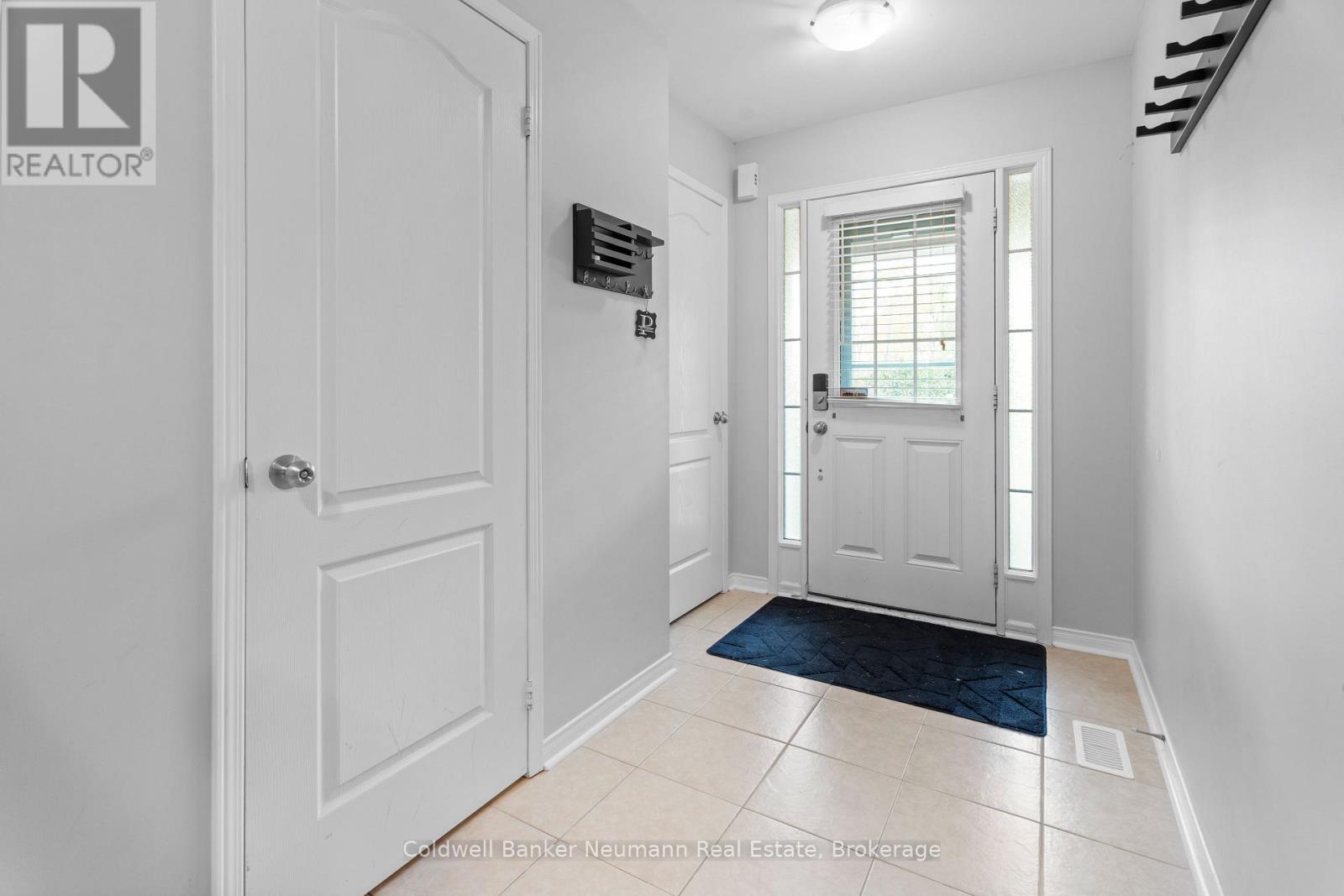 71 - 1035 VICTORIA ROAD S