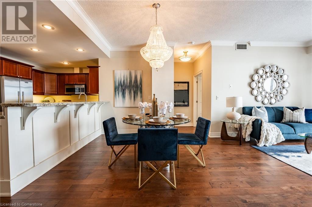 1477 LAKESHORE Road Unit# 304