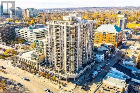 1477 LAKESHORE Road Unit# 304 Burlington ON L7S1B5