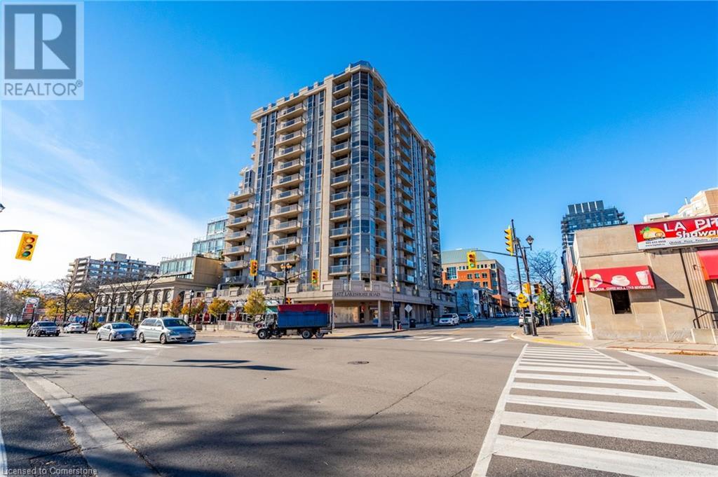 1477 LAKESHORE Road Unit# 304