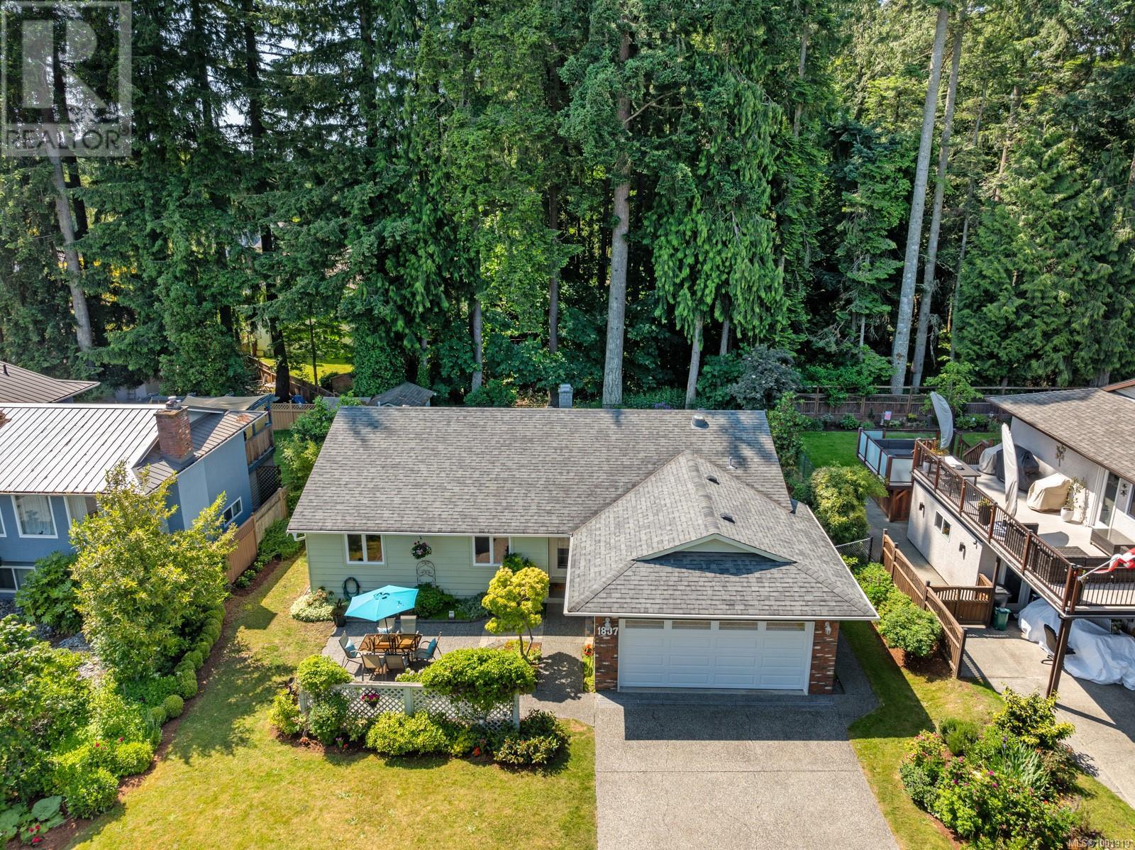 1837 Pastel Cres