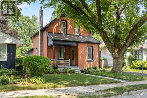 13 PRINCESS STREET Stratford ON N5A6C5