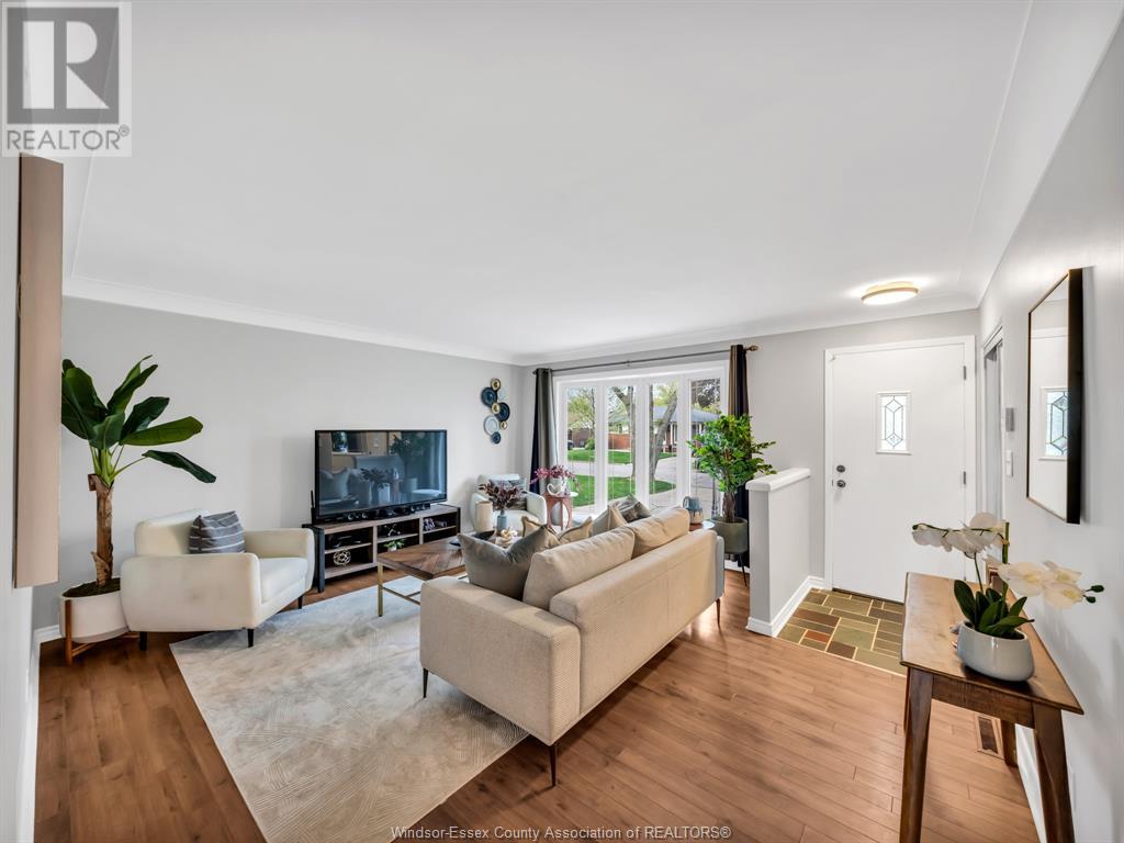 1243 JANISSE DRIVE