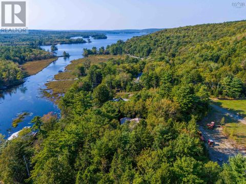 000 Waverley Road Waverley NS B3A1M9