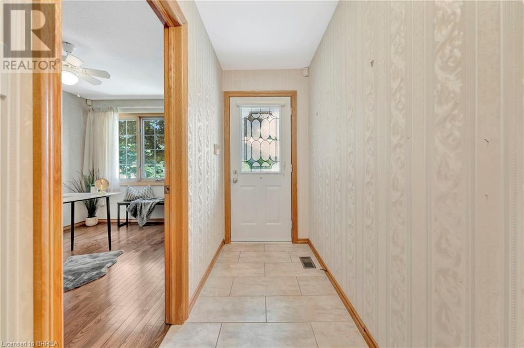 24 GRIFFITHS Drive Unit# 3