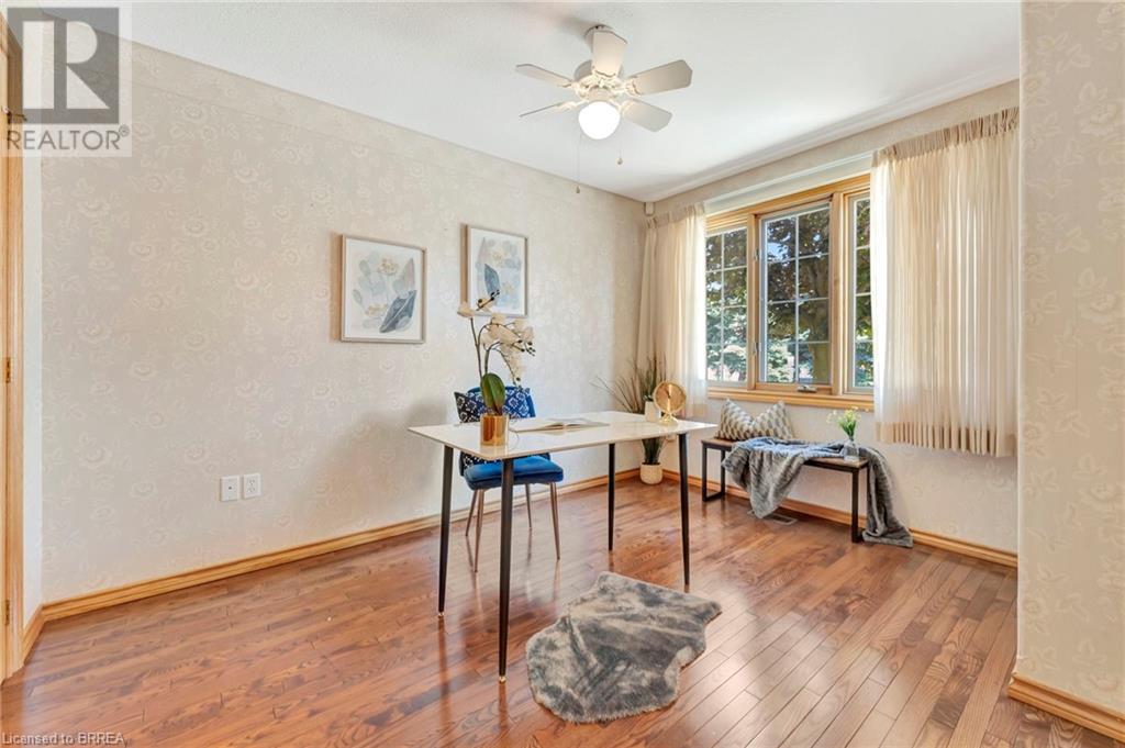 24 GRIFFITHS Drive Unit# 3