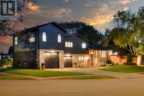 68 NOEL CRESCENT Kitchener ON N2A1Z8