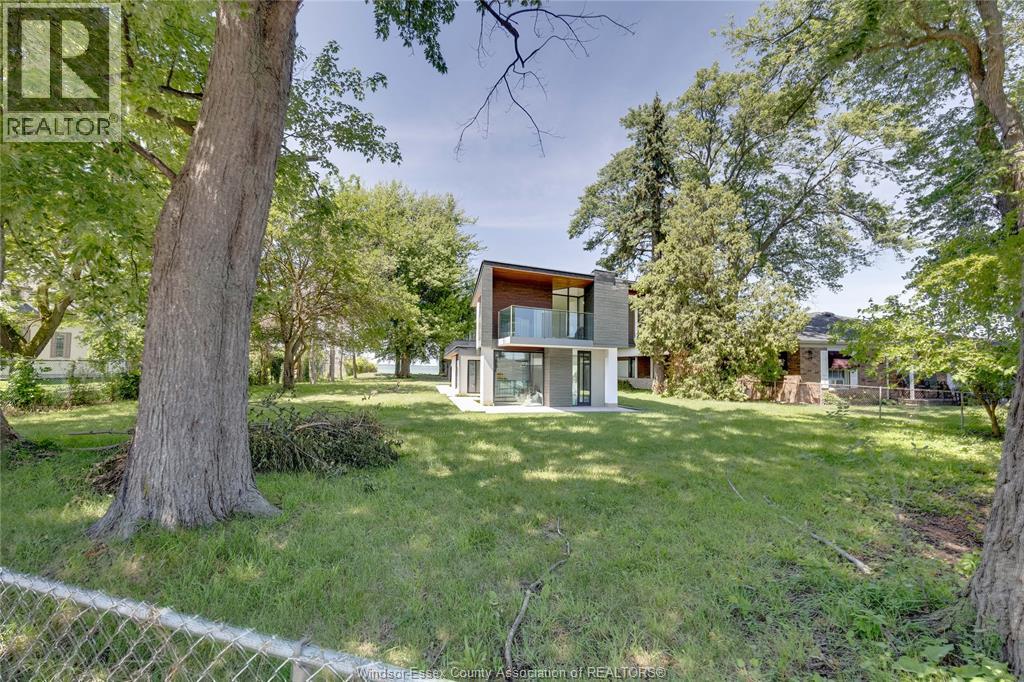 13110 RIVERSIDE DRIVE East