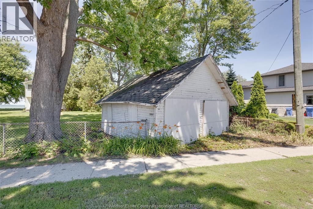 13110 RIVERSIDE DRIVE East