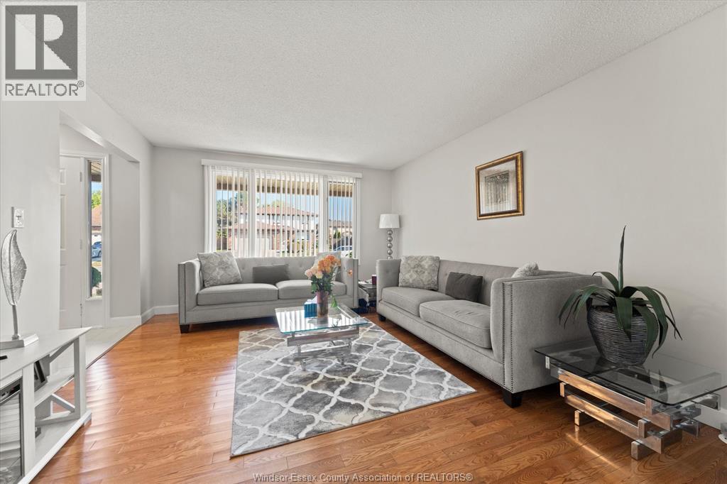 501 Green Valley DRIVE