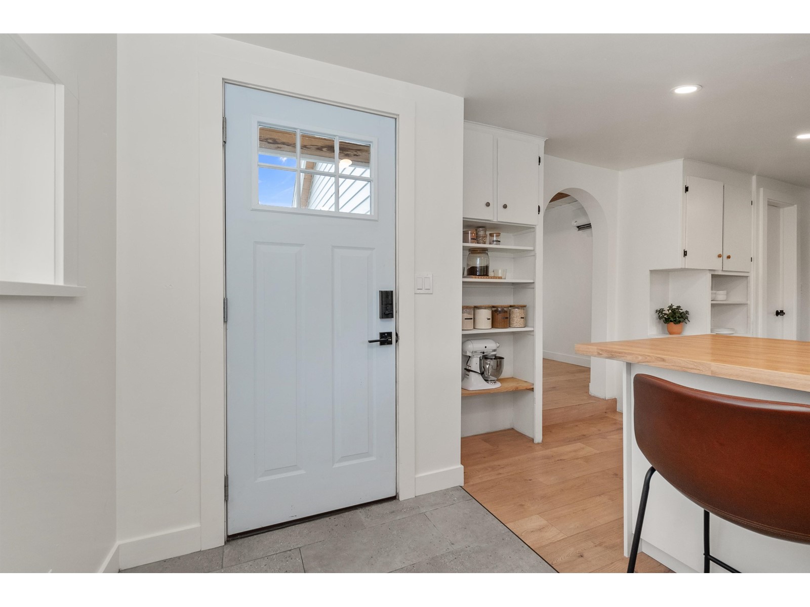 9857 MUNRO AVENUE|Rosedale