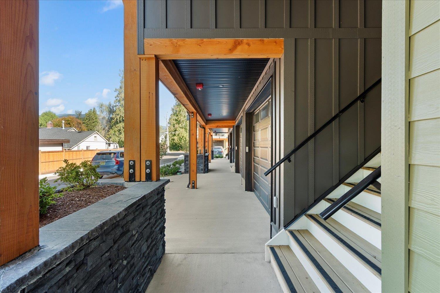 5 46106 RIVERSIDE DRIVE|Chilliwack Proper East