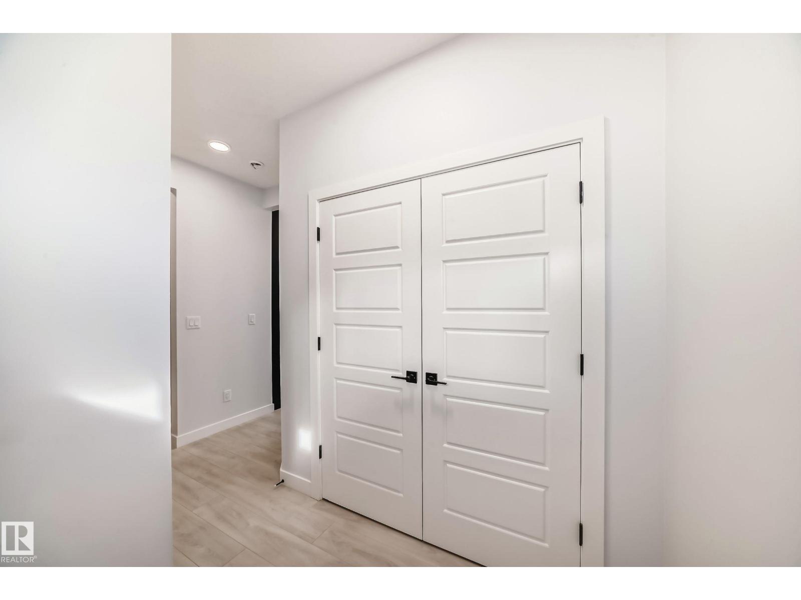 9411 PEAR CR SW