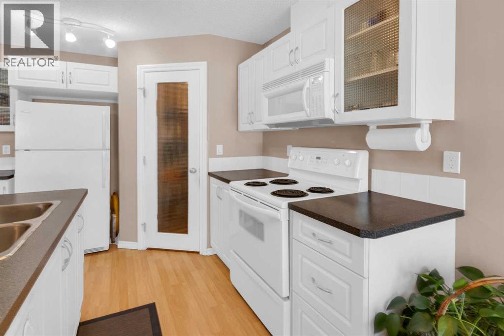 27 Royal Birch Mount NW
