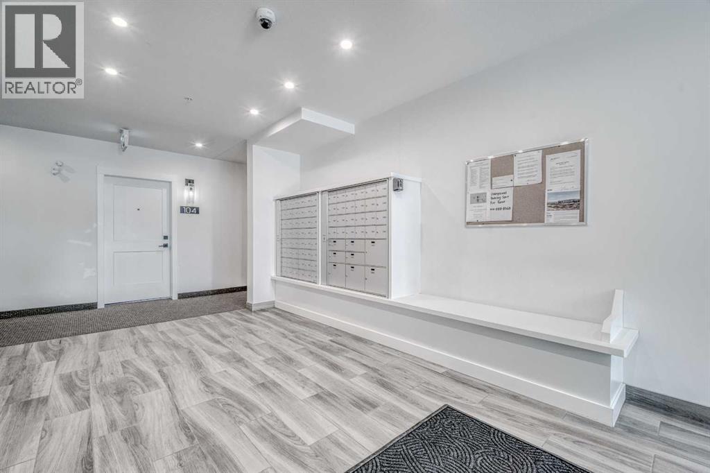 213, 40 Sage Hill Walk NW