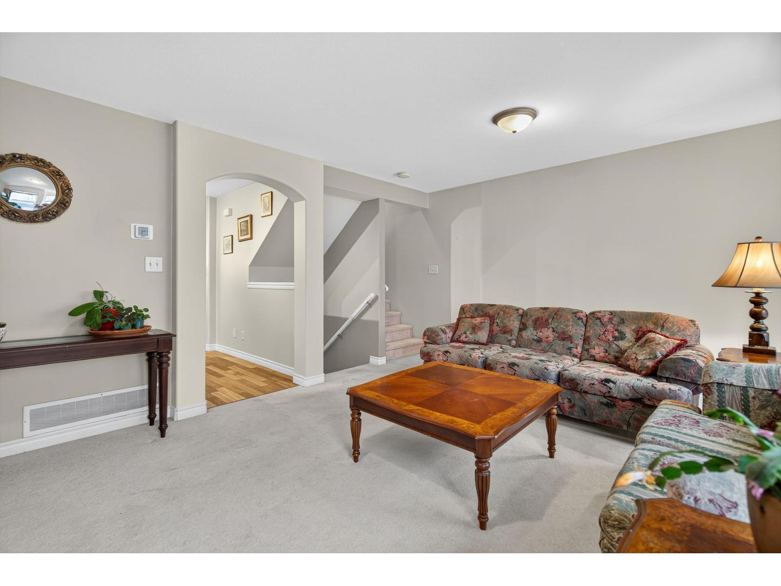 15 8917 EDWARD STREET|Chilliwack Proper West