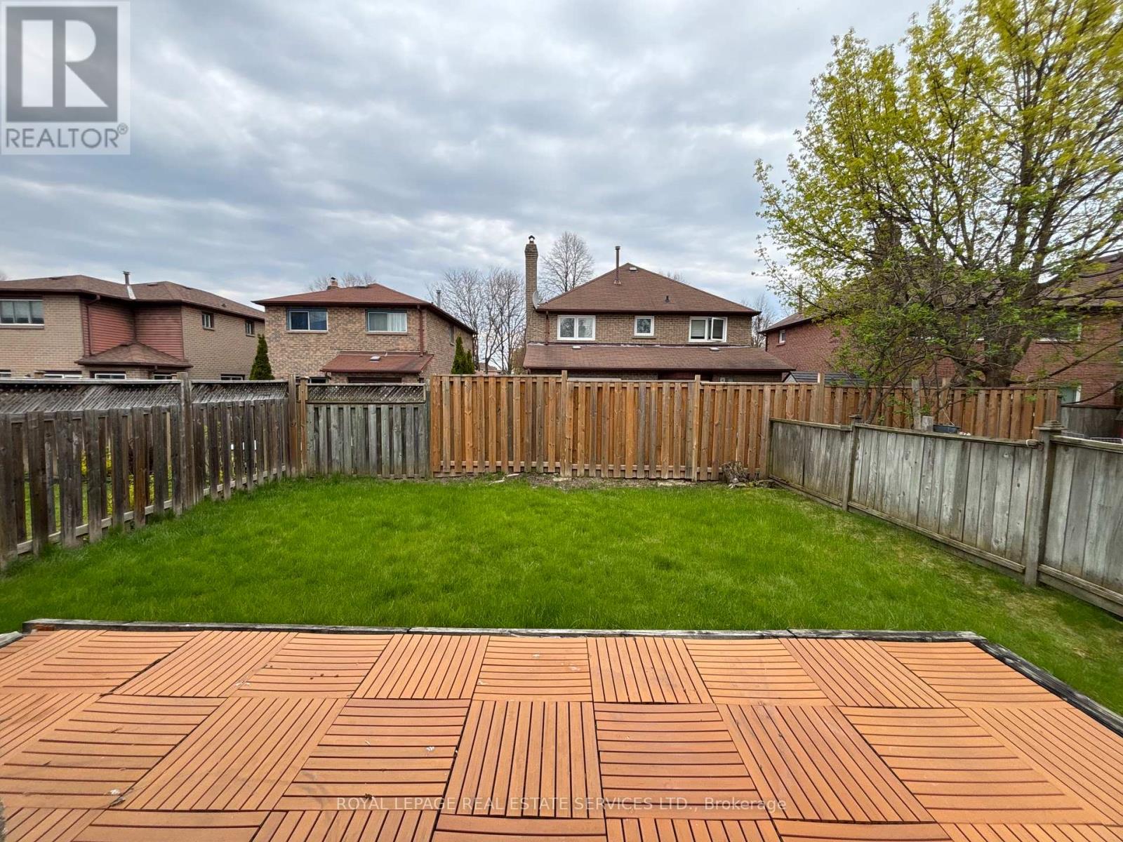 23 STOCKBRIDGE CRESCENT