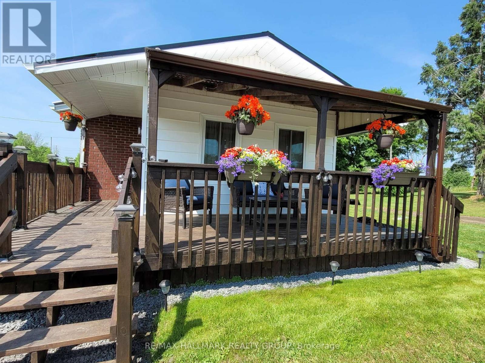 1352 COUNTY 43 ROAD HIGHWAY W