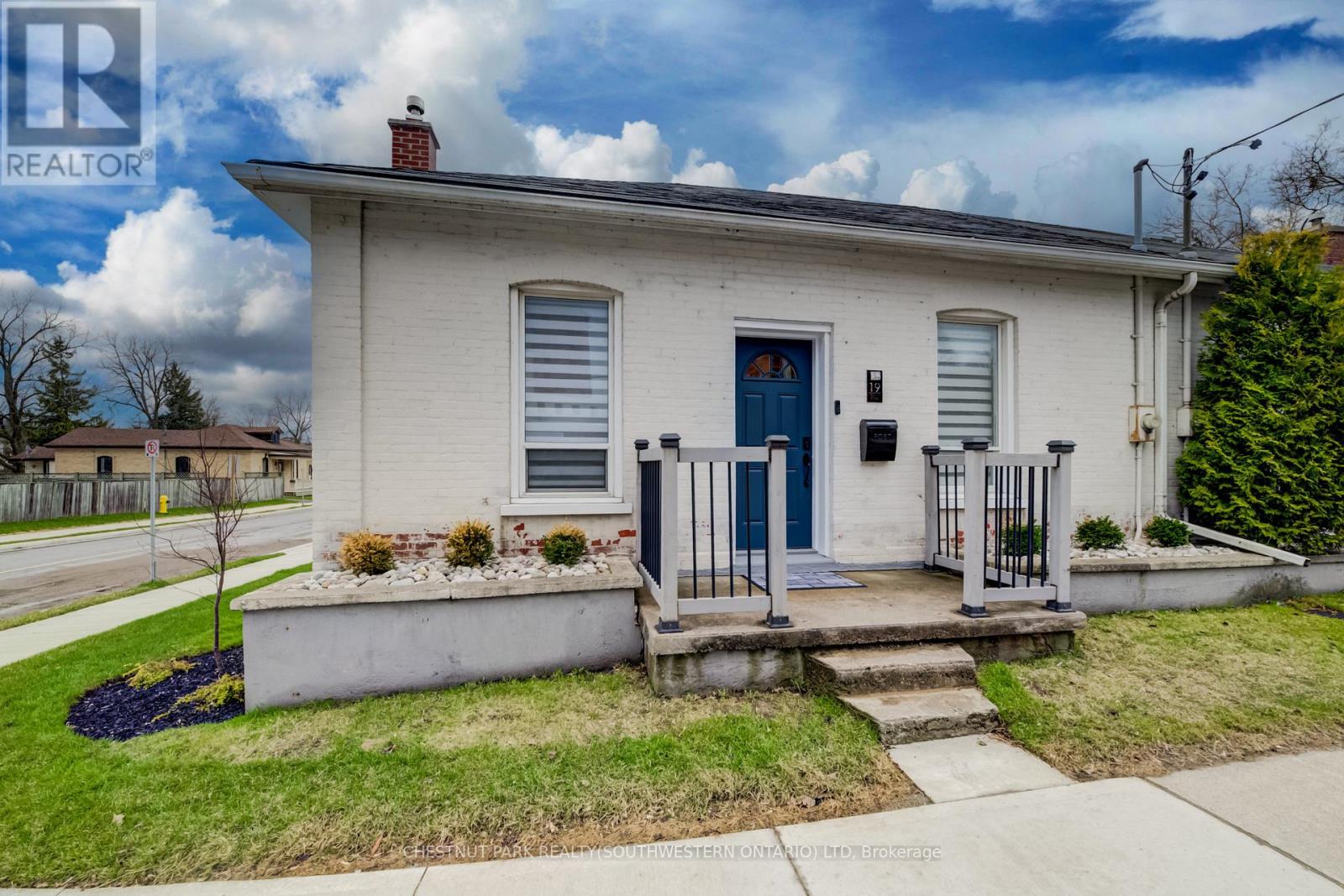 19 CEDAR STREET