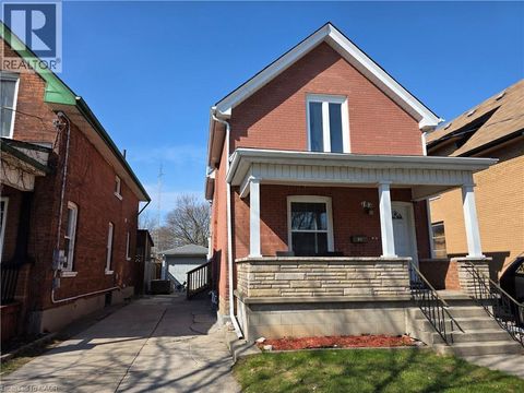 182 MARLBOROUGH Street Brantford ON N3S4S9