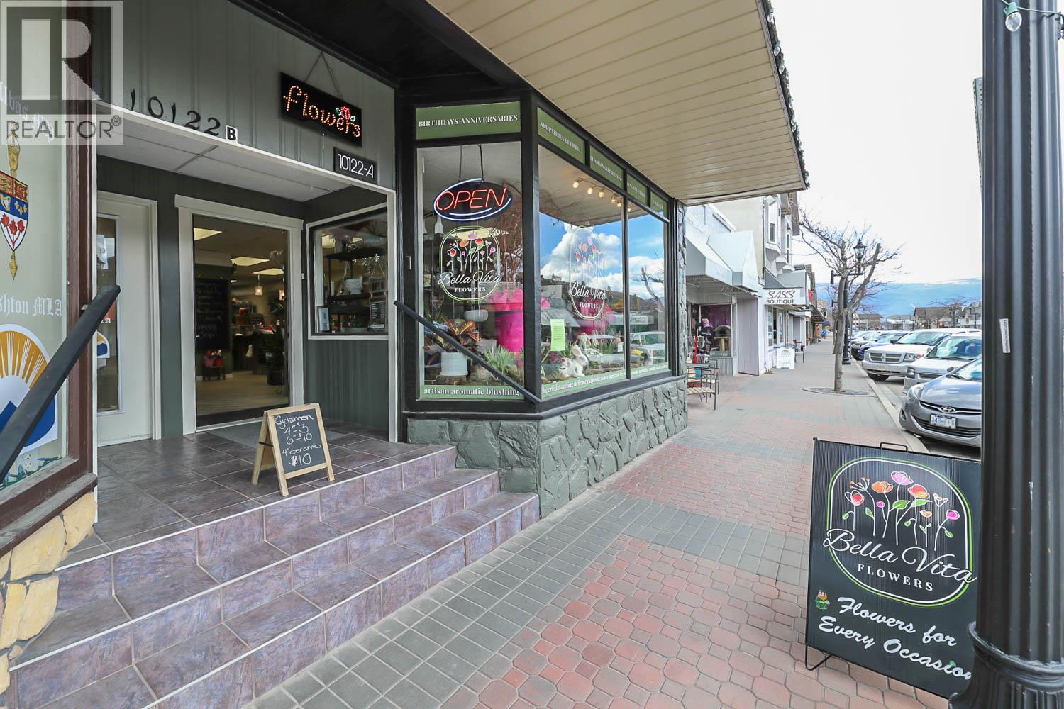 10122/24 MAIN Street