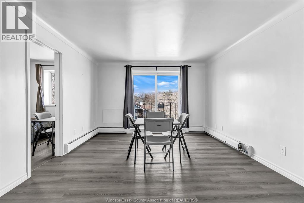 2136 WYANDOTTE STREET West Unit# 32