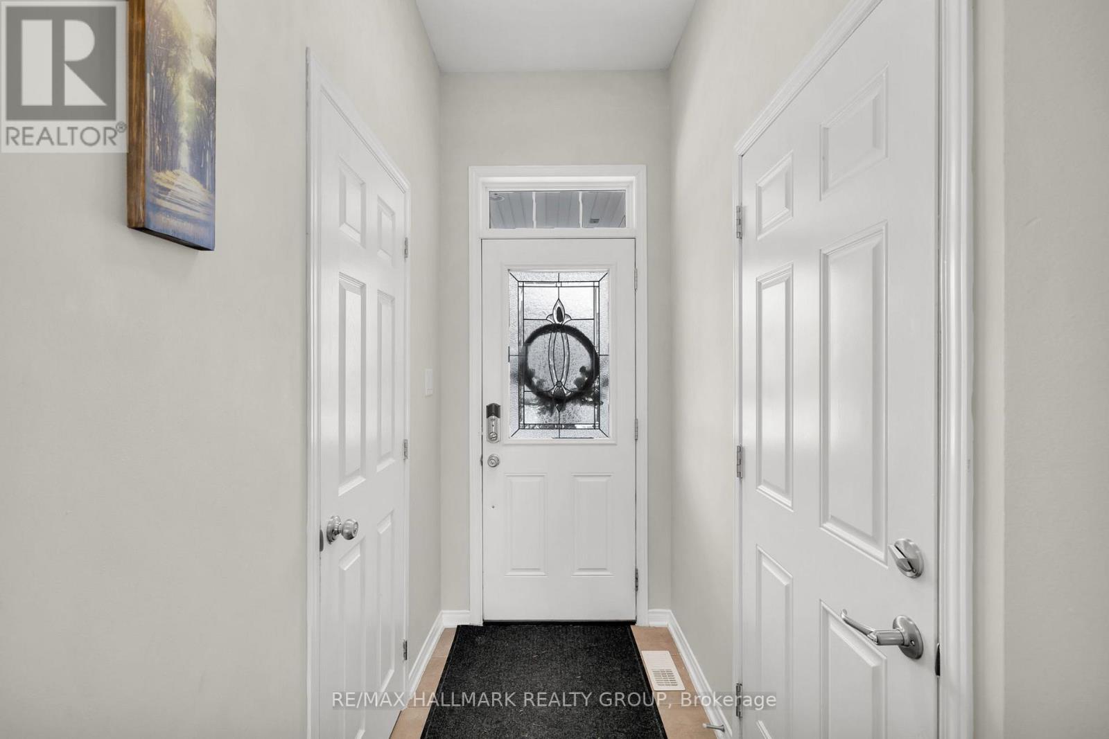 132 LARAMIE CRESCENT