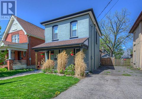 89 PARK Avenue Brantford ON N3S5H4