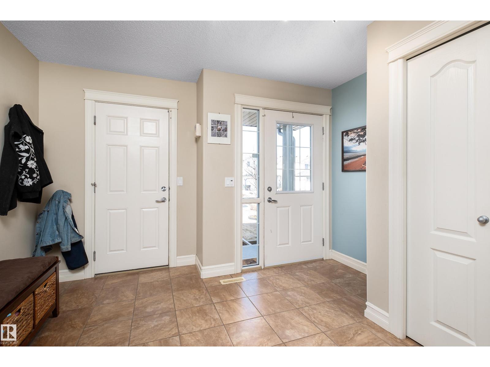 4 SPRING GROVE CRESCENT