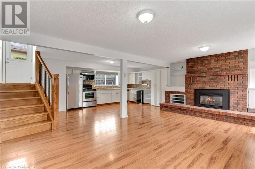 113 MARTINGLEN Crescent
