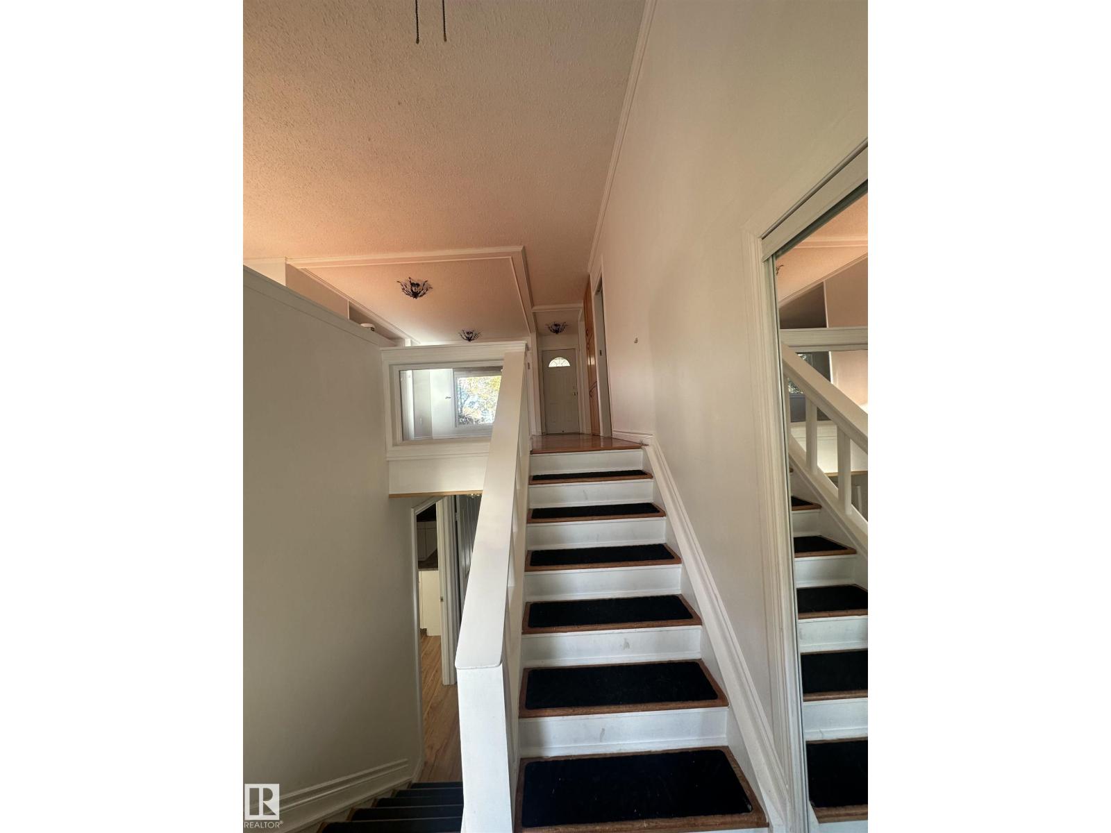 8524 174 St. ST NW
