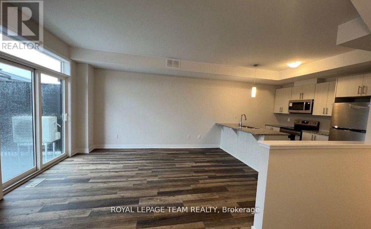 204 TUSSOCK PRIVATE