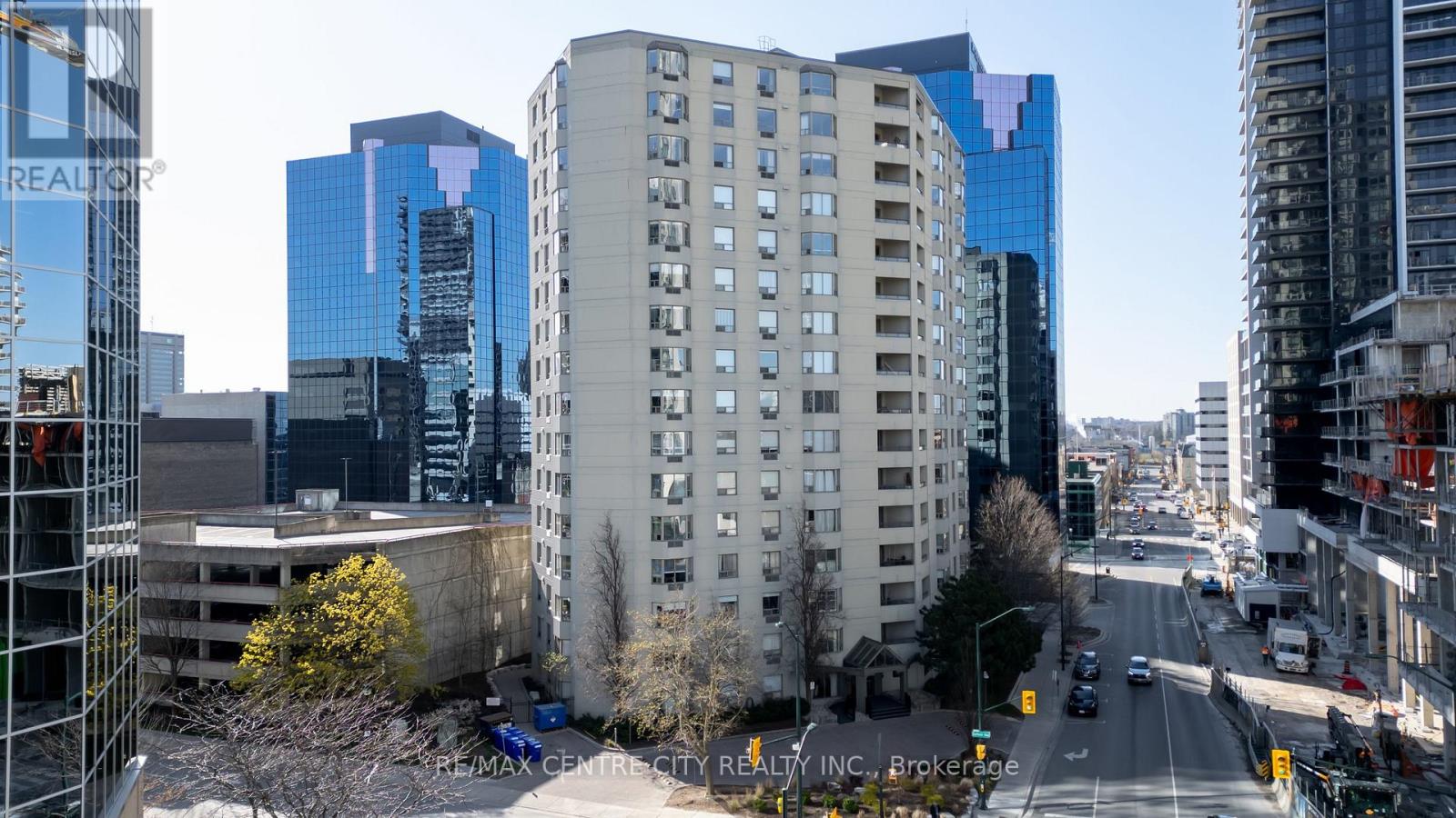 502 - 500 TALBOT STREET