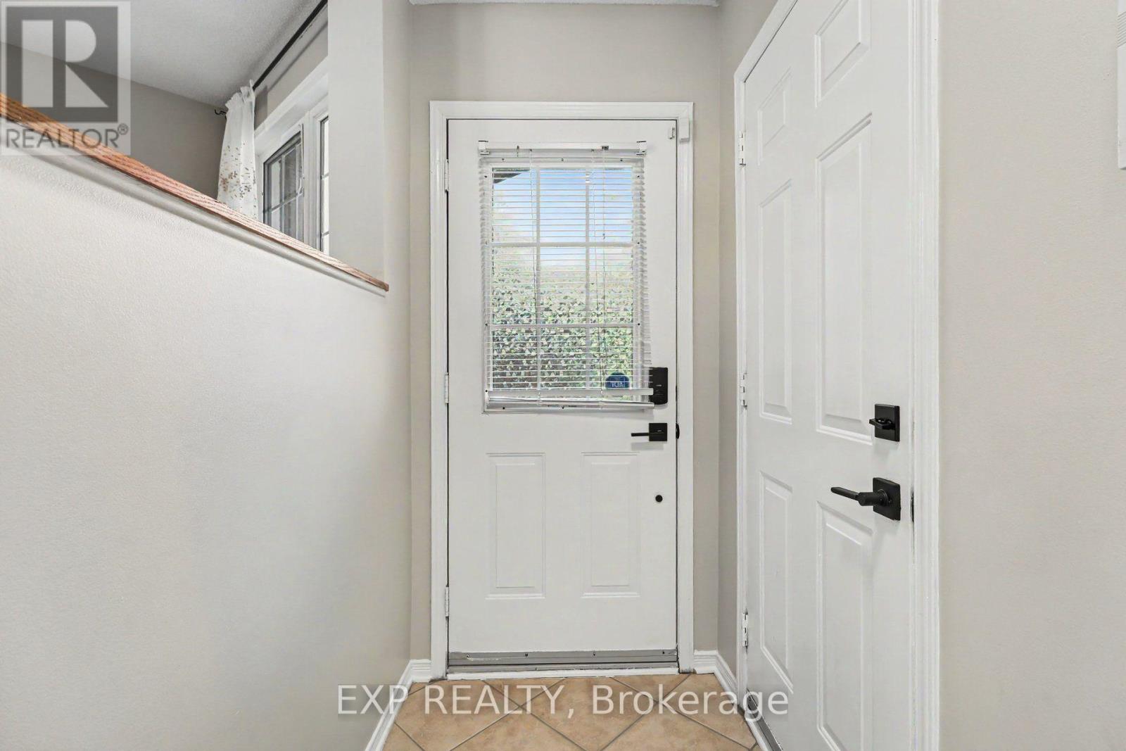 203 DUNTROON CIRCLE