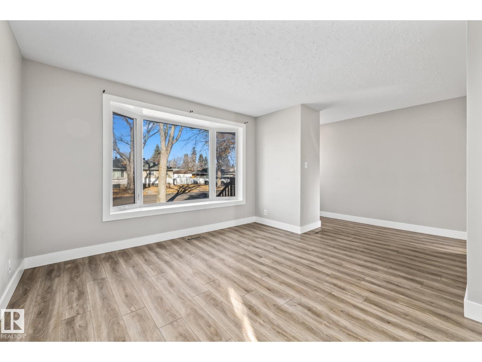 13311 DOVERCOURT AV NW