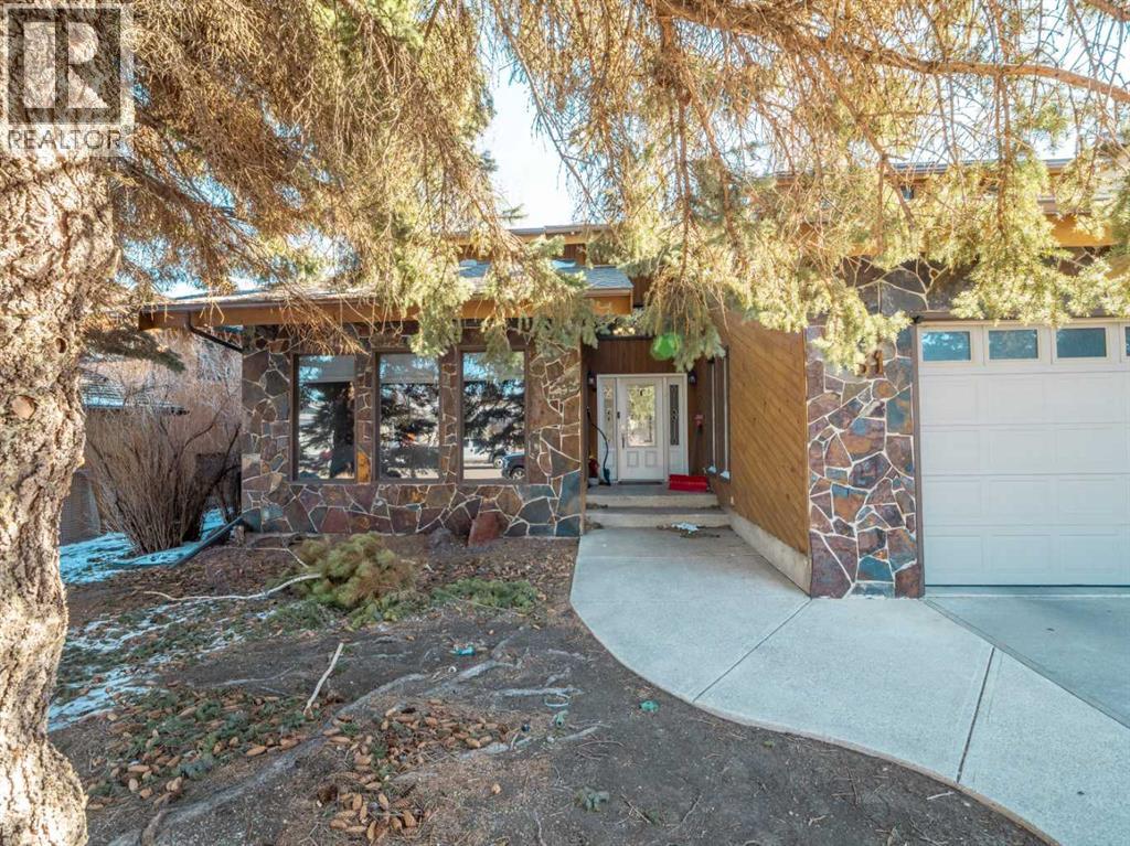 51 Tudor Boulevard S