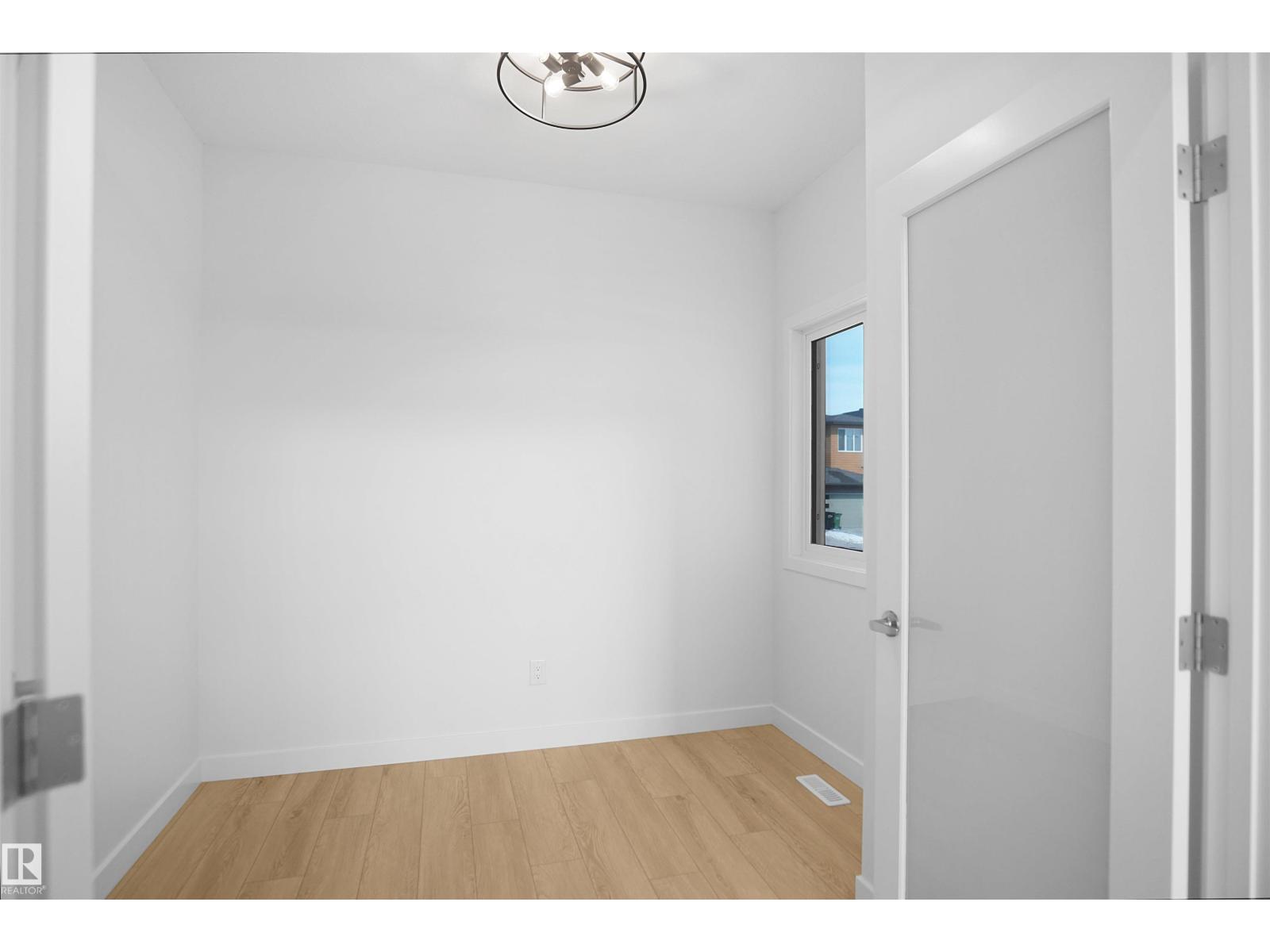 17807 7 ST NE