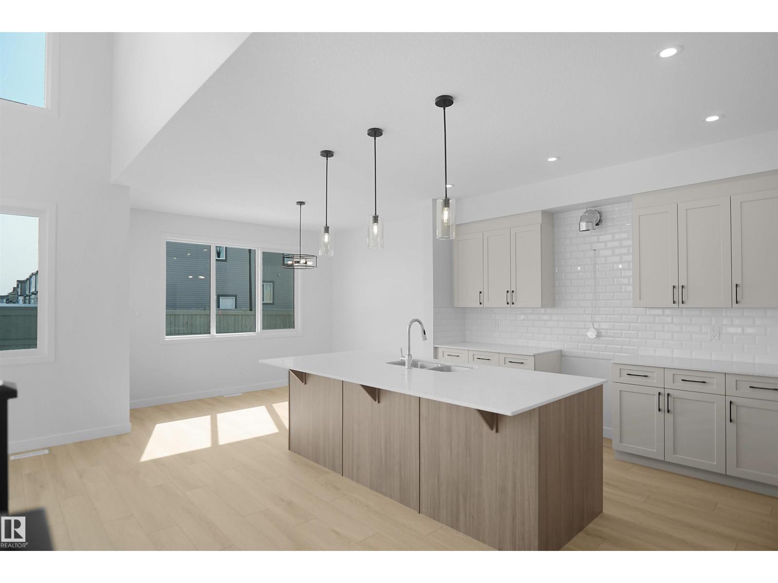 17807 7 ST NE