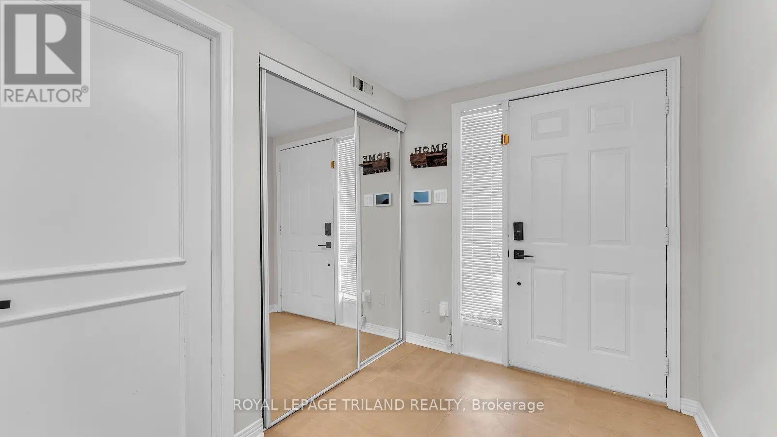 9 - 703 WINDERMERE ROAD