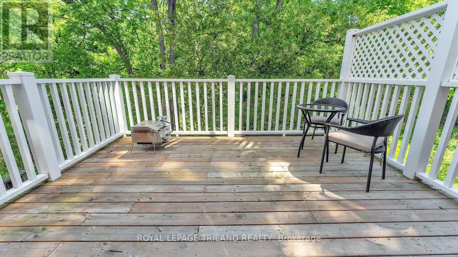 9 - 703 WINDERMERE ROAD