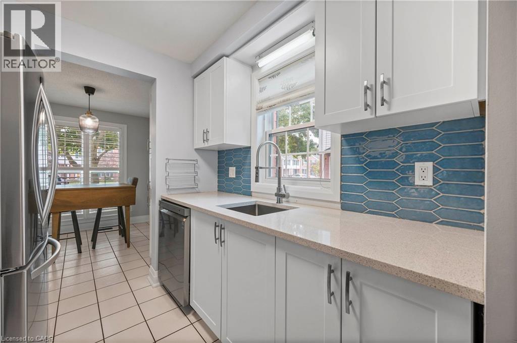 465 WOOLWICH Street N Unit# 32