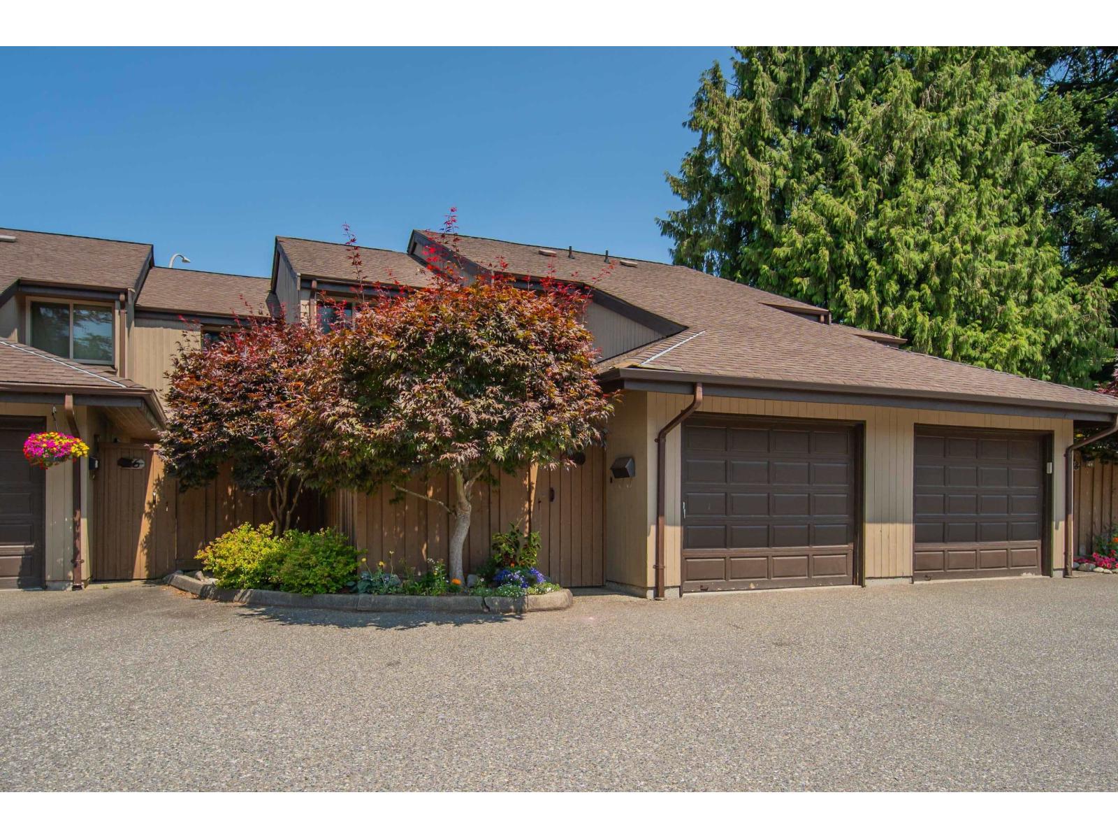 117 2533 MARCET COURT