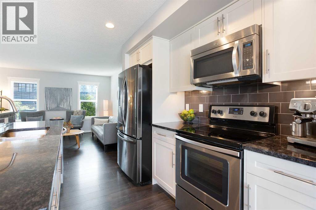 77 Nolanfield Way NW