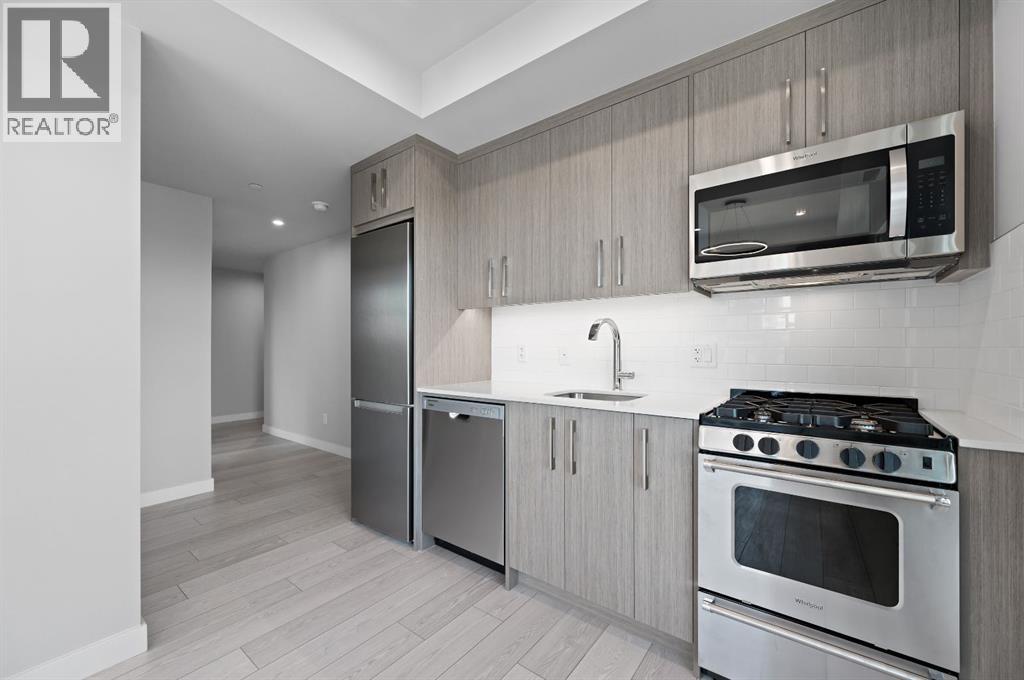 841, 110 18A Street NW