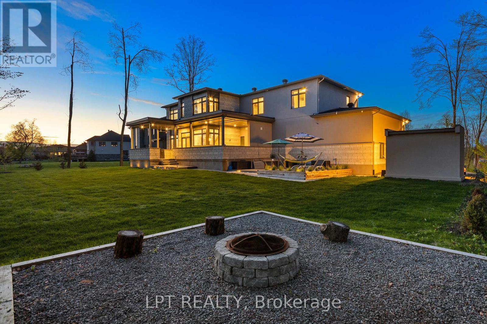 589 SHOREWAY DRIVE