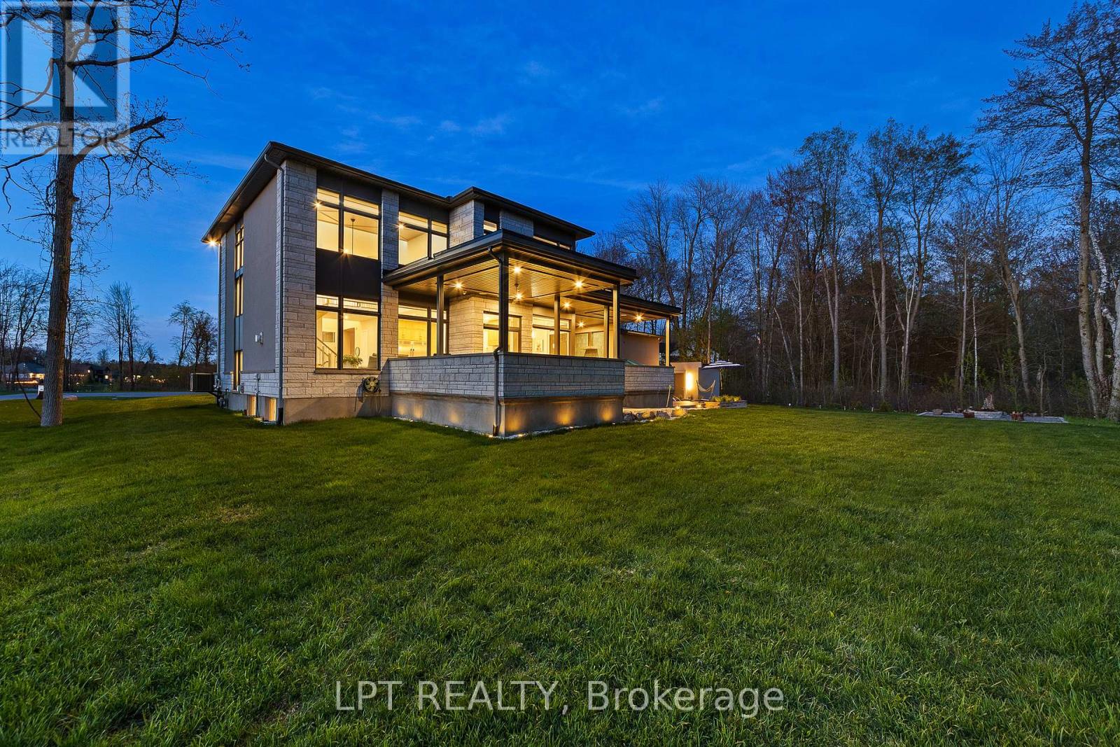 589 SHOREWAY DRIVE